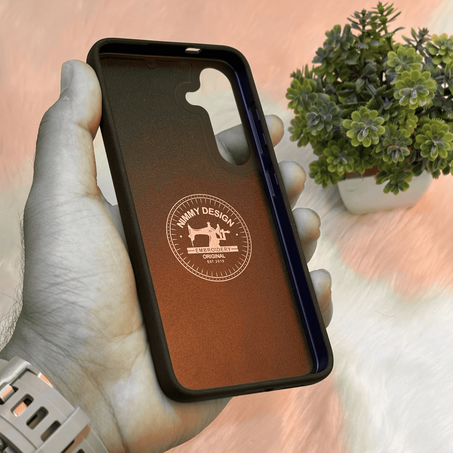 NIMMY Embroidered Original Design – Wolf For Galaxy S24 - Mypcwala